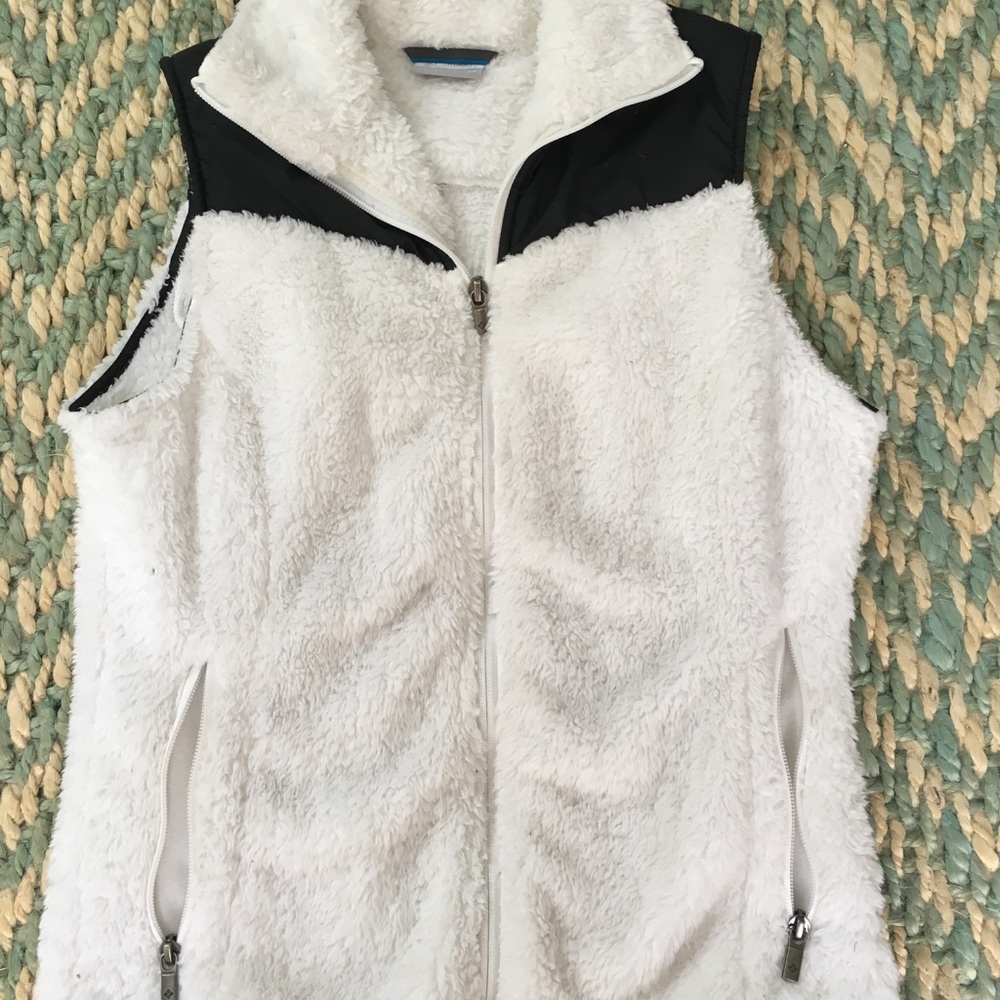 Super warm columbia white vest
